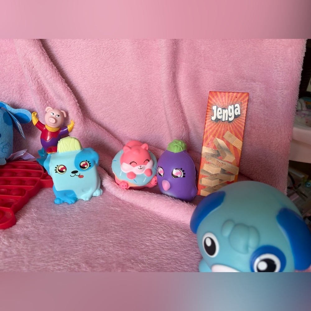 Squishy / fidget toy lot - Picture 4 of 4